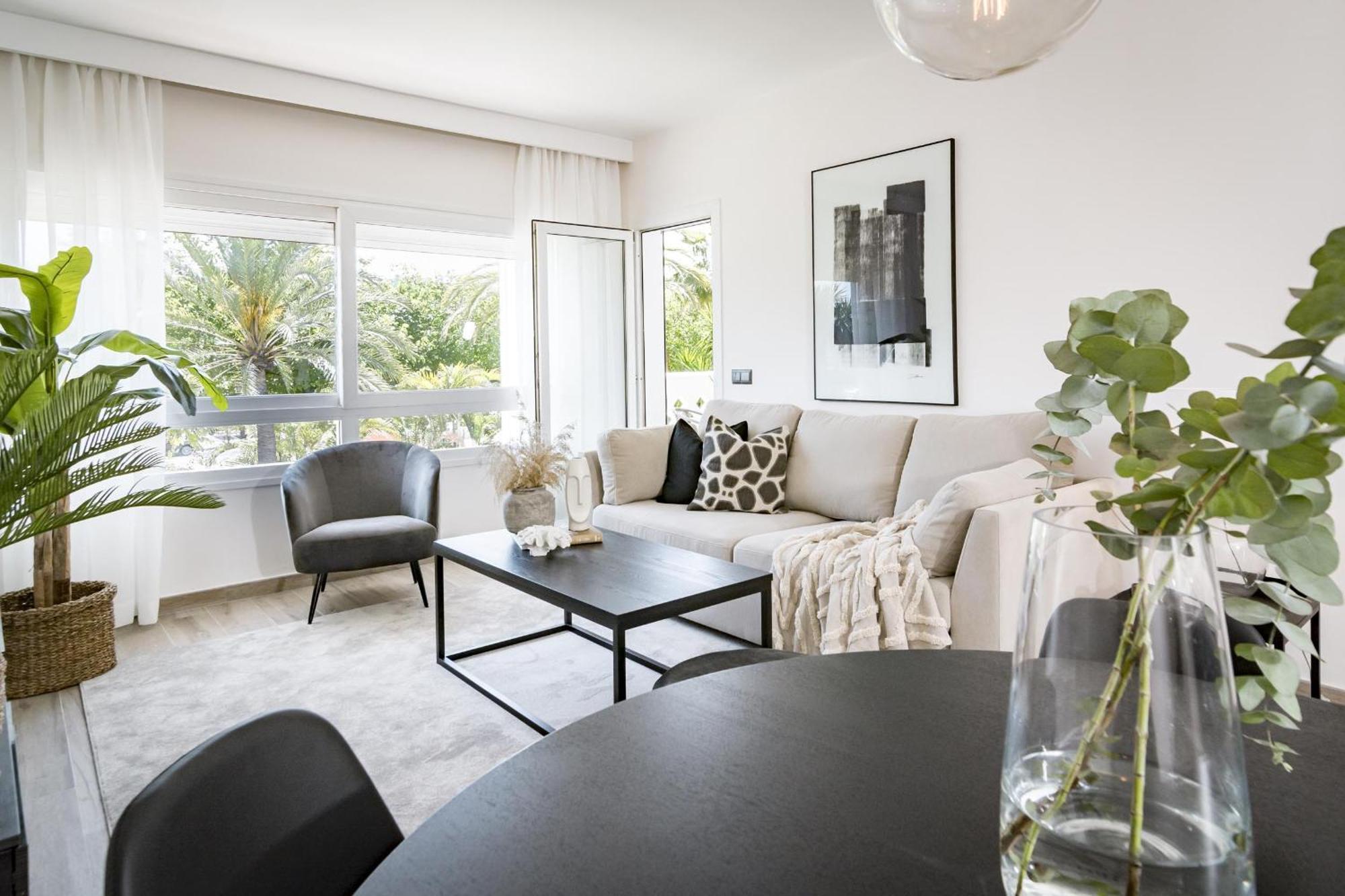 Pr - Stunning Flat Front Line Beach Puerto Banus Marbella Exterior foto